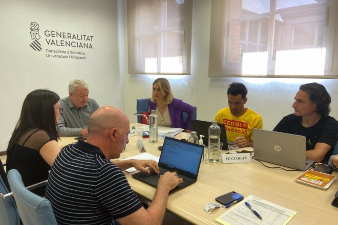 La conselleria d’Educació suspèn el concurs de trasllats d’onze mil professors