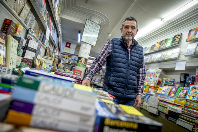 El carrer Comtal de Barcelona perd un altre establiment emblemàtic: “S’ha perdut tot el teixit comercial que hi havia”