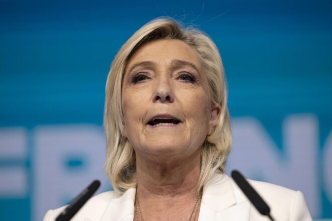 Le Pen diu que la campanya del 12-M de Puigdemont des d’Argelers “humilia a França”