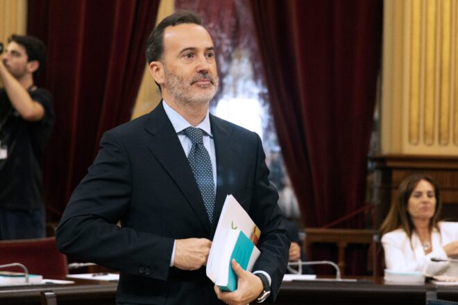 El PP continua ocultant si donarà suport a la destitució del president del parlament balear