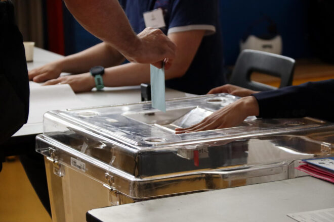 Eleccions municipals a Catalunya Nord: obren els col·legis electorals