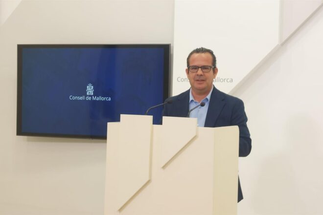 El Consell de Mallorca acusa tres ex-alts càrrecs d’haver contractat irregularment uns aparcaments