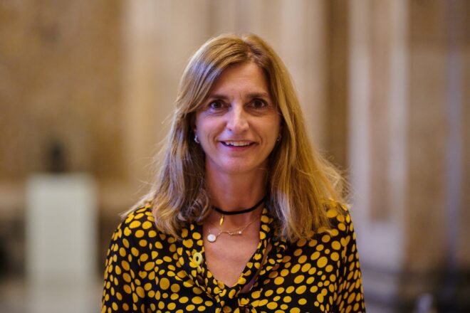 Glòria Freixa també obté els avals i completa la llista de candidats a les primàries de Junts a Barcelona