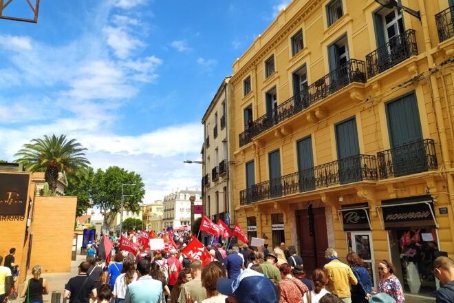 Una manifestació a Perpinyà alerta del risc que l’extrema dreta arribi al poder