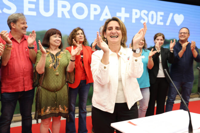 El PSOE celebra amb eufòria la derrota per la mínima a les europees: “Som el partit de govern que ha obtingut més bon resultat”