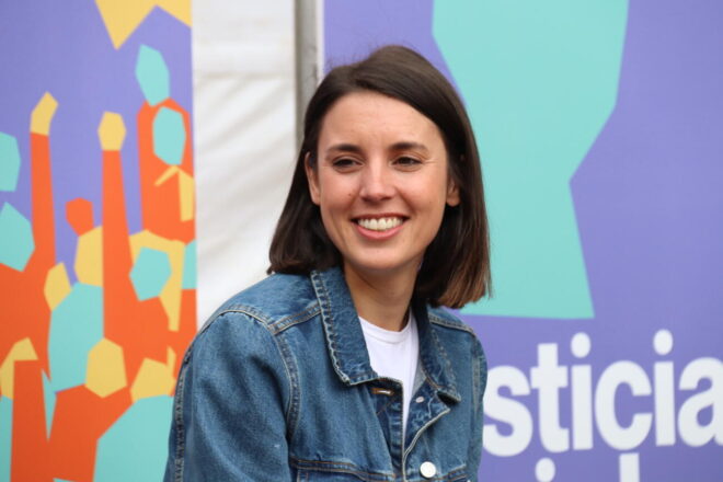 Podem es mostra obert a negociar la delegació de competències en immigració a Catalunya