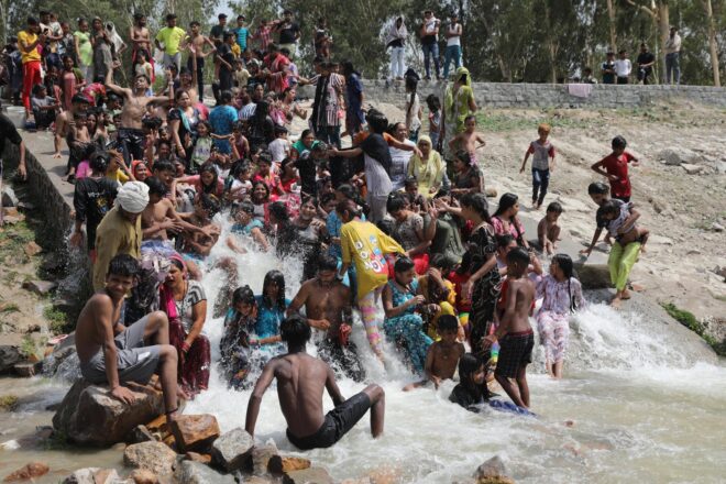 Una onada de calor insuportable posa a prova els límits de la supervivència humana a Delhi