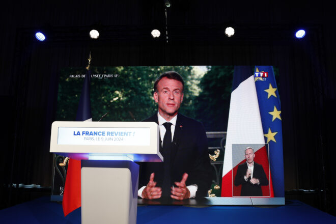 Macron dissol el parlament francès arran del resultat extraordinari de l’extrema dreta