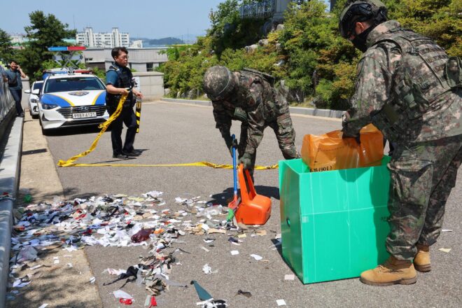 Corea del Nord envia escombraries a Corea del Sud i els activistes del Sud, K-pop al Nord