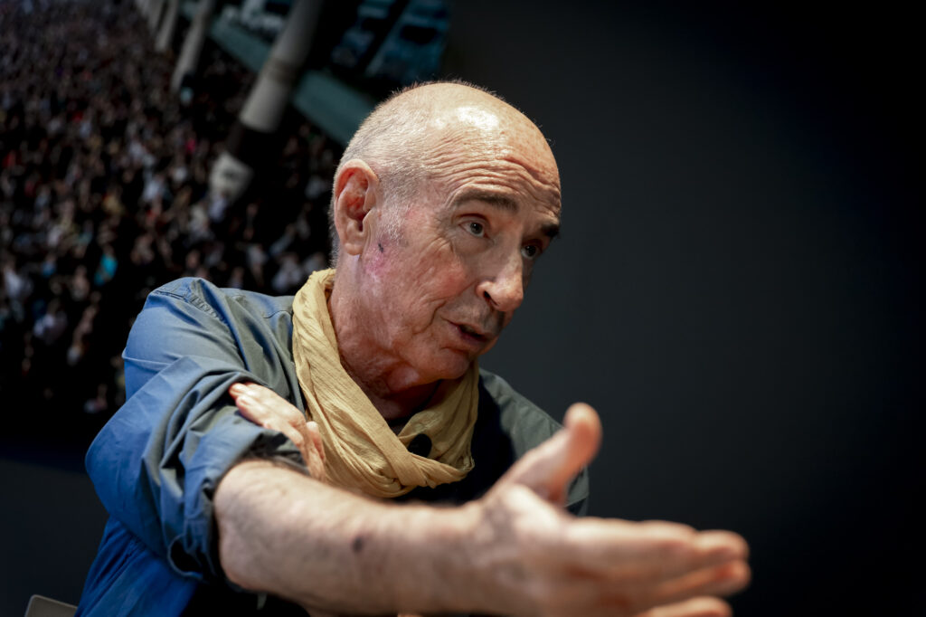 Lluís Llach: “The coup d’état is here; either we accept it, or I don’t know what we are doing”