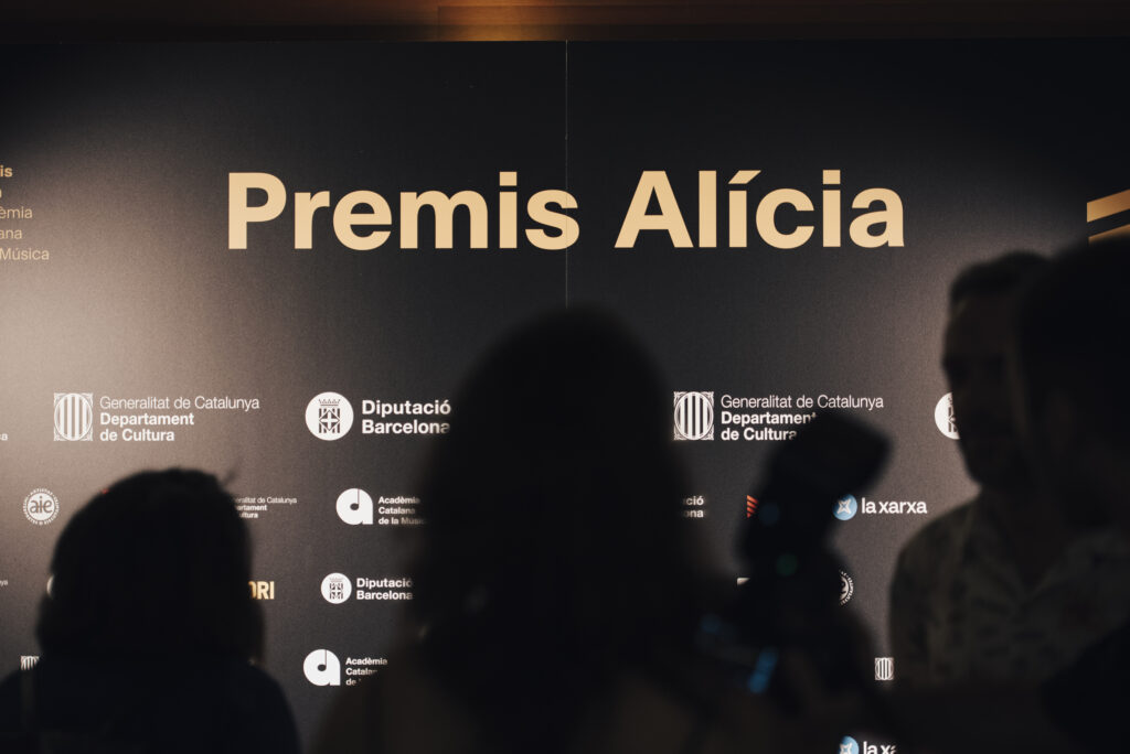 Alosa, Momi Maiga i Irene Reig encapçalen el palmarès dels premis Alícia 2026