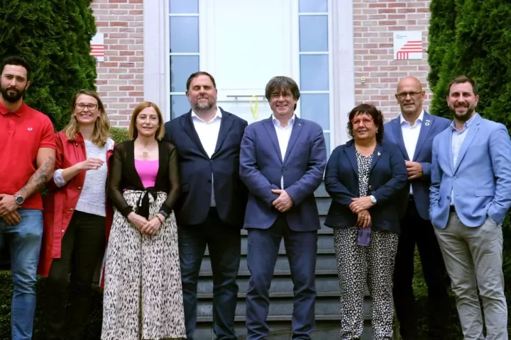 Junqueras i Puigdemont durant una reunió anterior a la Casa de la República (Fotografia ACN)