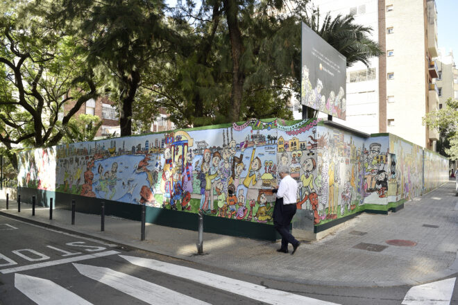 Pilarín Bayés homenatja la gent gran amb un mural al barri de Sant Gervasi de Barcelona