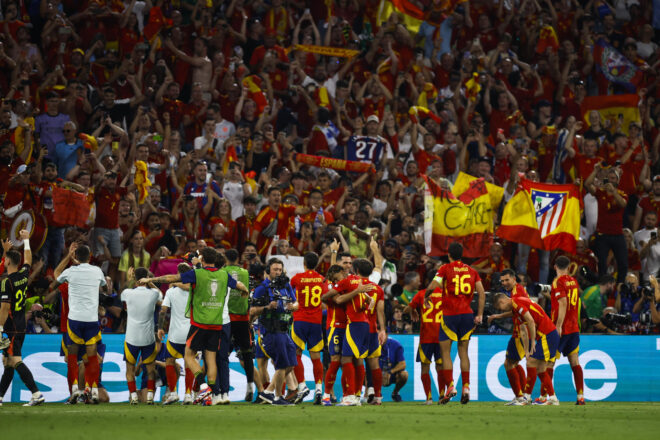 Collboni instal·larà a la plaça de Catalunya la pantalla gegant pel partit de la selecció espanyola