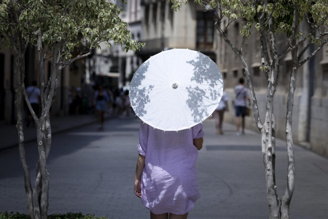 La xafogor torna amb força al país: màximes de 40 graus a les portes d’una nova calorada