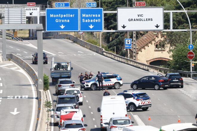 Els Mossos desactiven l’operació Gàbia sense haver localitzat el president Puigdemont