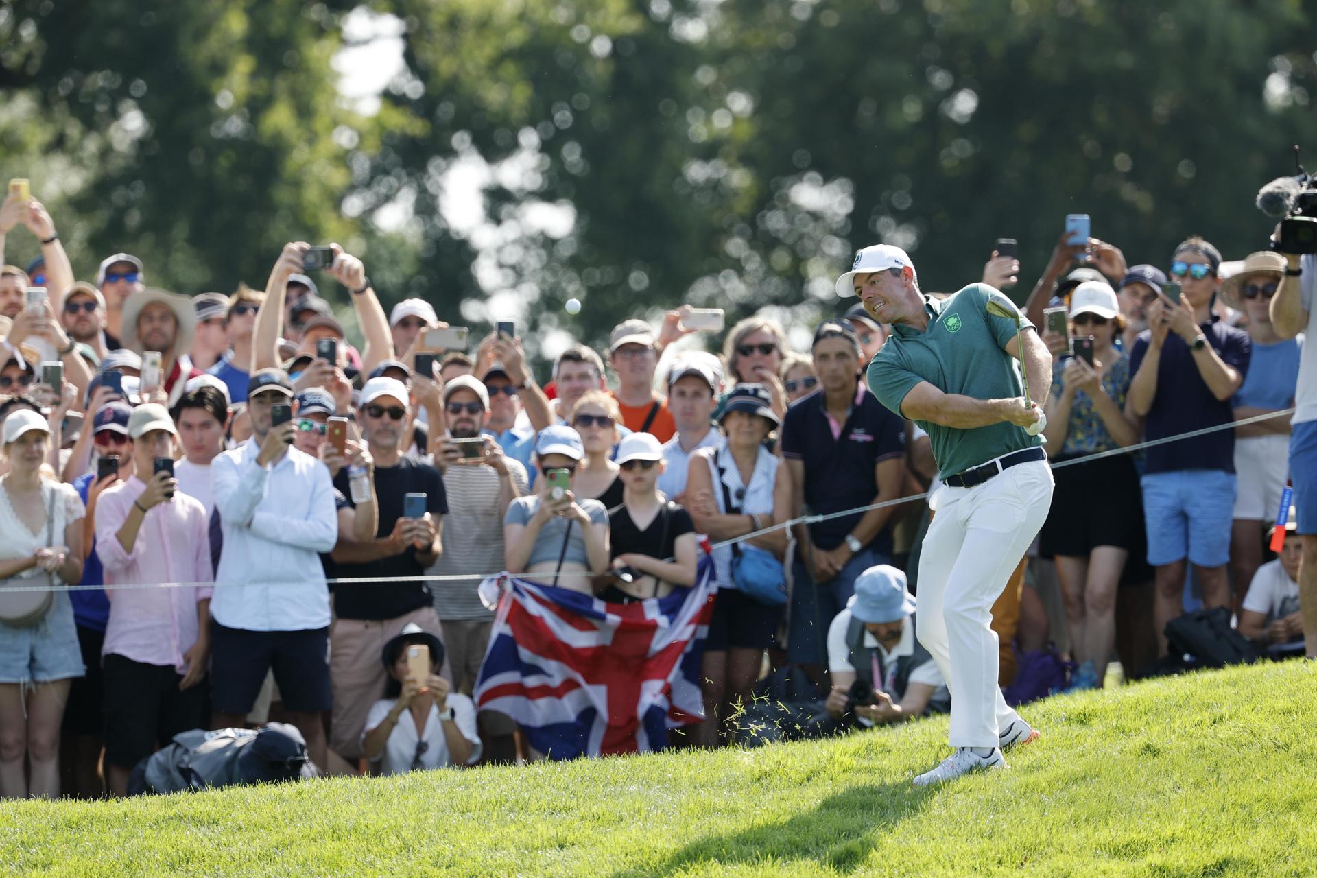 Rory McIlroy, golfista nascut a l'Ulster, defensant els colors del Nord d'Irlanda als jocs