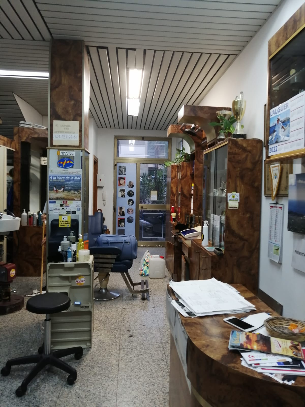 Interior de la barberia de l'Angel Maresca