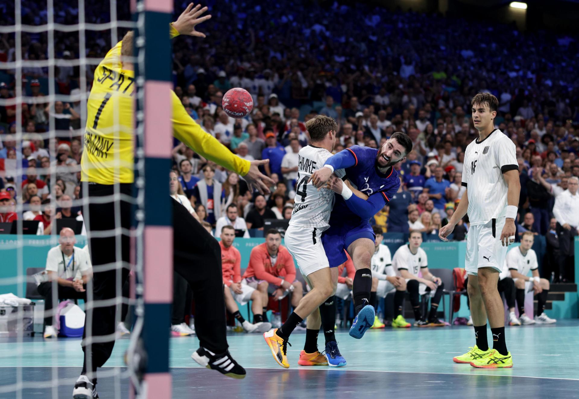 Adéu a un somni. El català Ludovic Fàbregas, eliminat als quarts de final del torneig d'handbol