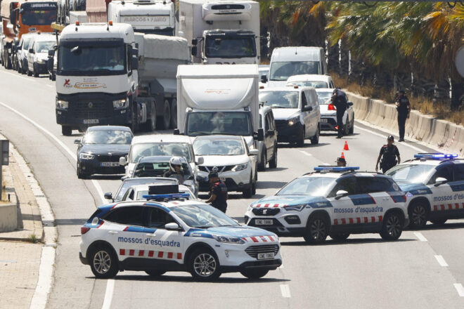 Un sindicat dels Mossos reclama explicacions per l’operació per a detenir el president Puigdemont