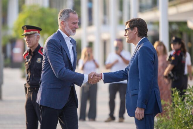 Felipe VI rebrà Illa, després de nou anys sense haver-se reunit amb cap president de la Generalitat