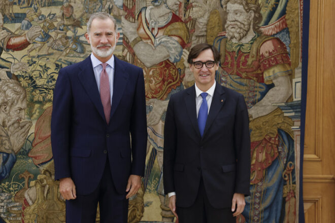 Salvador Illa, primer president de la Generalitat que visita Felipe VI en una dècada