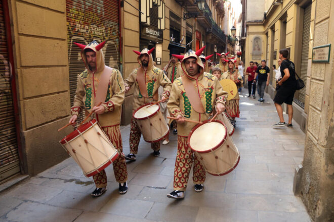 [VÍDEO] El Ball de Diables tradicional torna a Barcelona 140 anys després