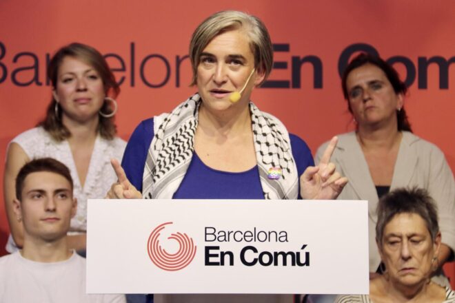 Colau fa una crida a reconnectar amb la ciutadania en el seu comiat al capdavant dels Comuns