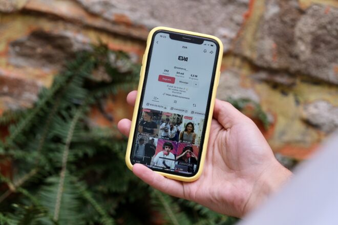 Què hi fan creadors de contingut en castellà a EVA (3Cat)?