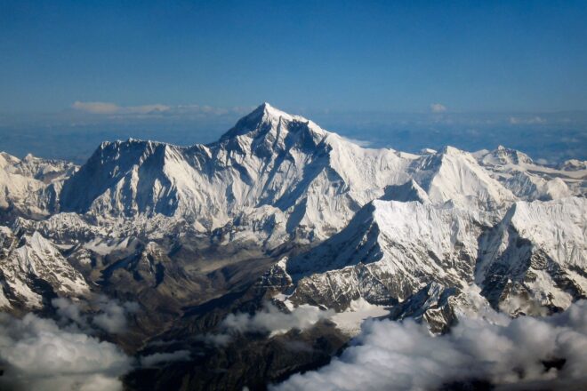 Descobriment històric: troben restes de l’explorador britànic Andrew Irvine a l’Everest cent anys després