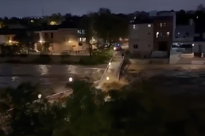 [VÍDEO] L’impressionant moment en què l’aigua trenca el pont de Picanya