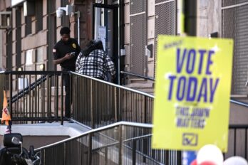 Un lloc de votació avançada, ahir a Filadèlfia. (Fotografia de David Muse)