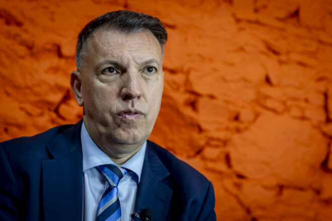 Joaquim Bosch: “S’ha de separar el Zapatero polític del Zapatero empresari”