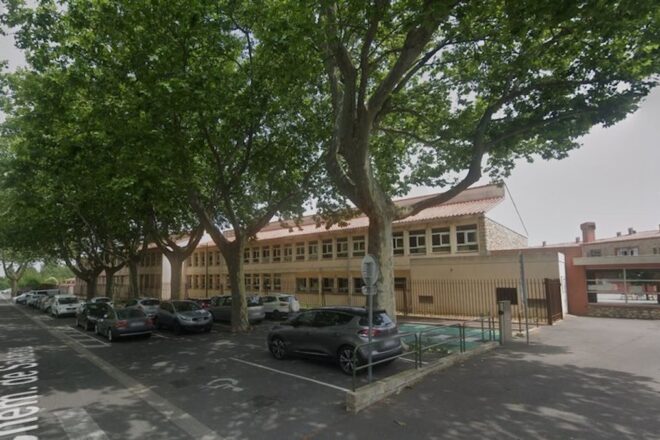 Un petit incendi obliga a evacuar una escola a Tuïr