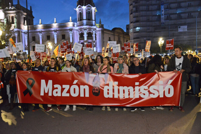 Convoquen una nova manifestació a València per a demanar la dimissió de Mazón