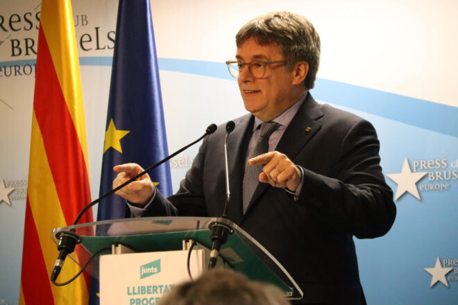 [VÍDEO] Puigdemont avisa Illa al missatge de Nadal que no podrà tapar el seu suport a la repressió