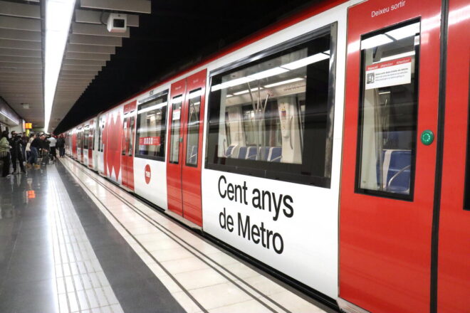 El metro de Barcelona celebra cent anys amb visites a les estacions fantasma i una cursa nocturna