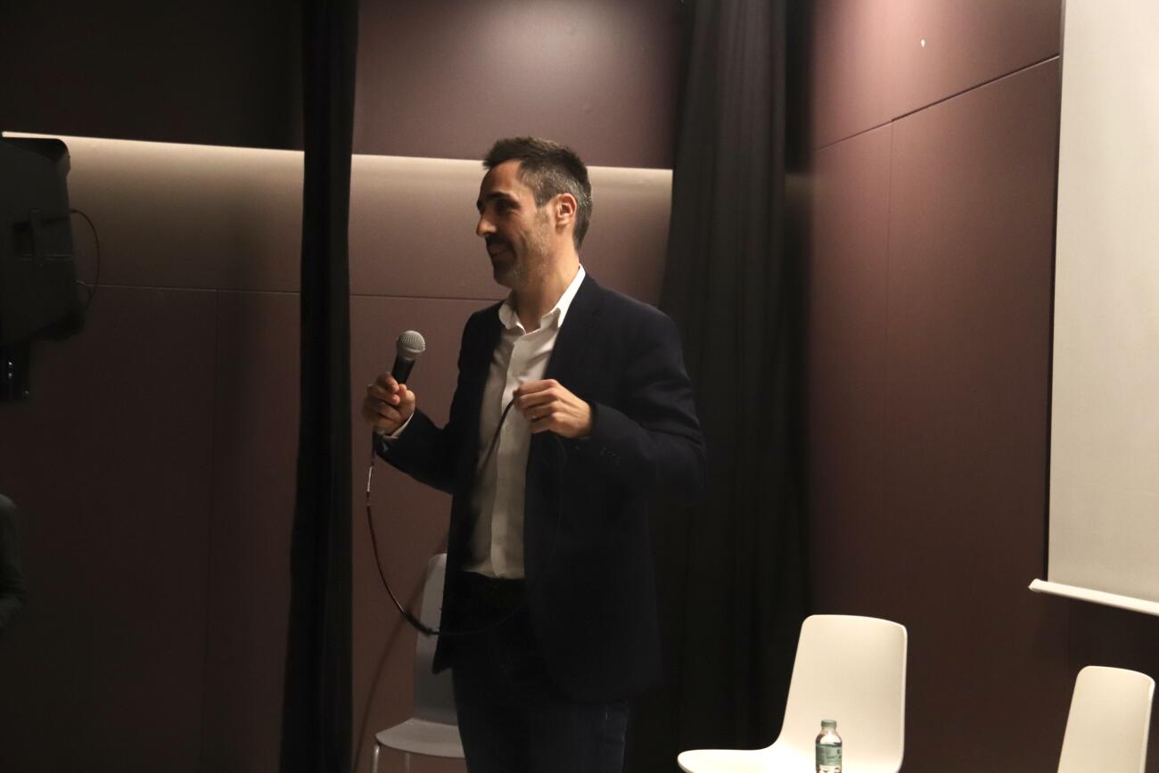 El candidat a l'alcaldia de Girona de Moviment Gironí, Marc Puigtió, en la presentació de la plataforma (Fotografia: ACN)