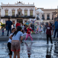 Construïda amb els diners dels emigrants, aquesta ciutat mexicana ara tem les deportacions de Trump