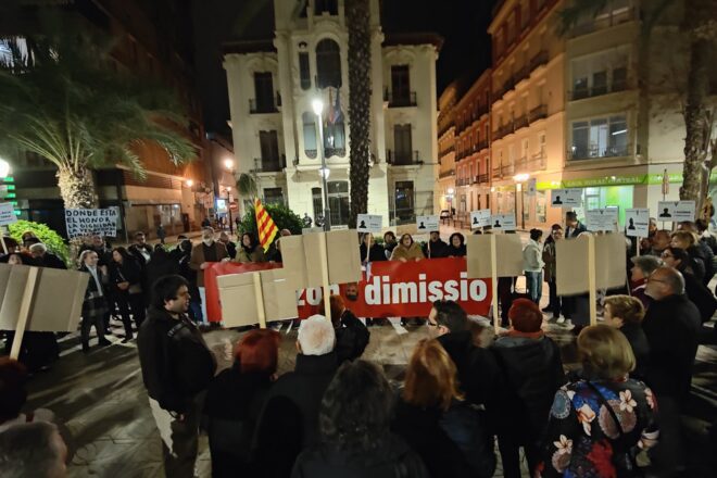 Concentracions per a demanar la dimissió de Mazón