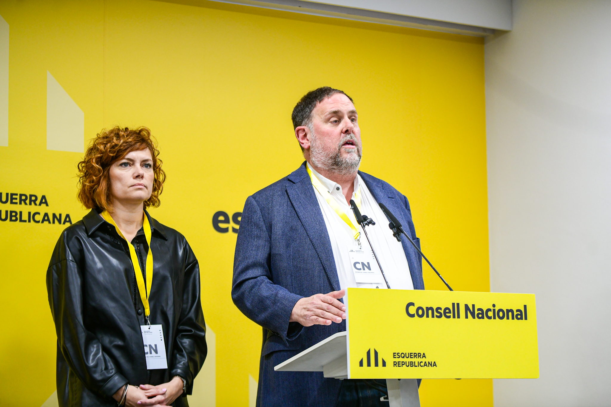 Elisenda Alamany i Oriol Junqueras en el consell nacional d'ERC del gener (Fotografia: ERC / Marc Puig)