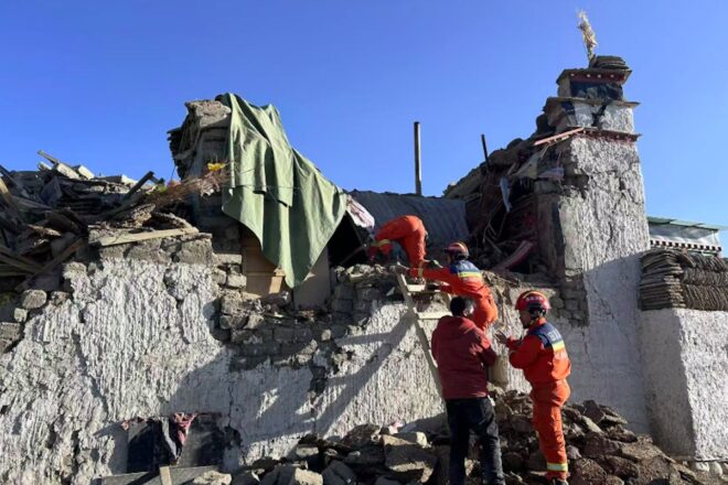 32 morts pel cap baix en un terratrèmol al Tibet