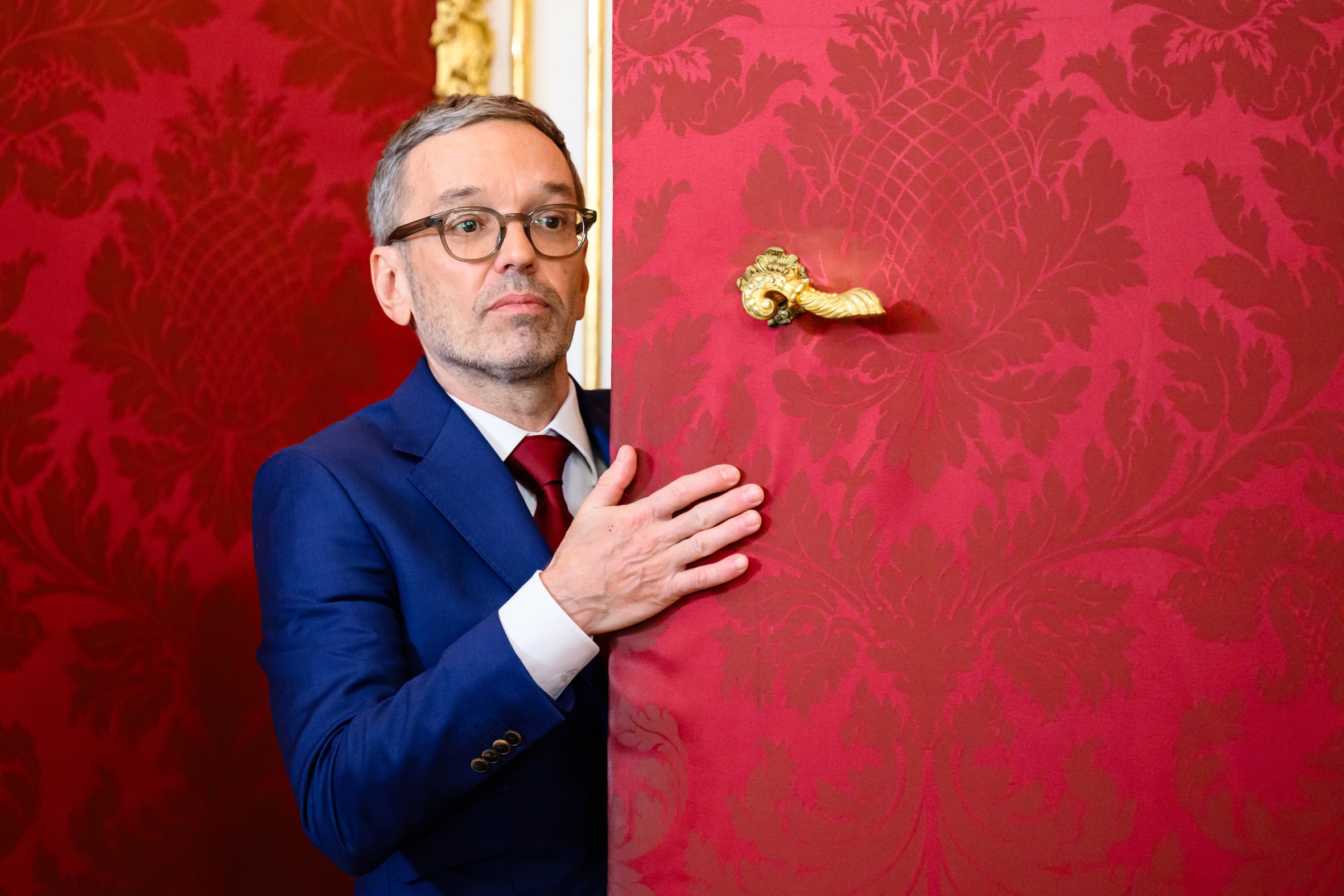 Herbert Kickl, dirigent de l'FPÖ, a la sortida d'una trobada amb el president d'Àustria a Viena, el gener passat (fotografia: Max Slovencik/Efe).