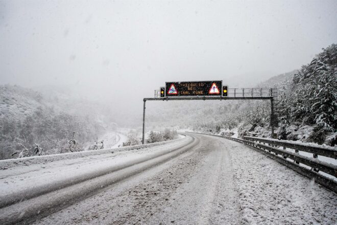 Protecció Civil manté l’alerta per nevades i vent a l’Alt Empordà i al Pirineu