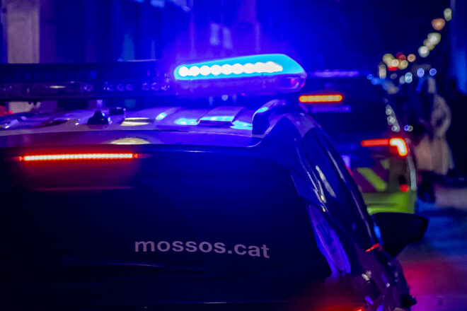 Els Mossos investiguen una presumpta agressió sexual a prop d’una discoteca de Barcelona