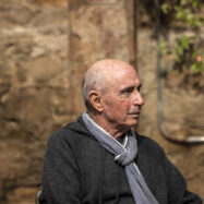 Lluís Llach: “Amb tot el que passa, i no hi ha crema de la Bastilla?”