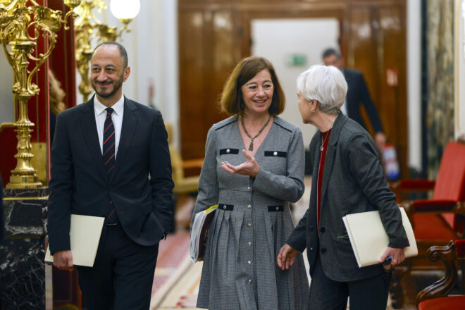 La mesa del congrés espanyol tramita la llei de Junts i el PSOE per a la delegació de les competències en immigració