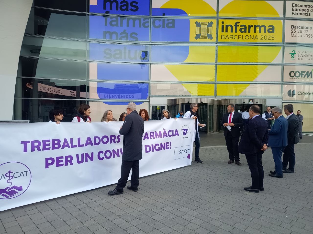 Un moment de la protesta a Infarma.