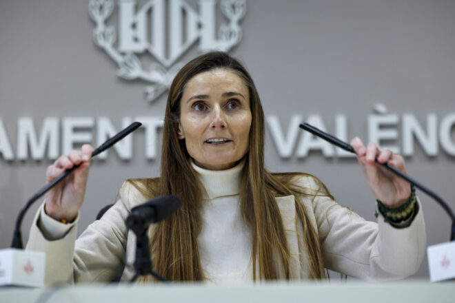 Un jutjat veu indicis de delicte d’odi en piulets de la regidora de Vox a València Cecilia Herrero