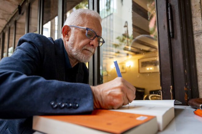 Dijous, presentació del llibre de Vicenç Lozano a l’Espai VilaWeb